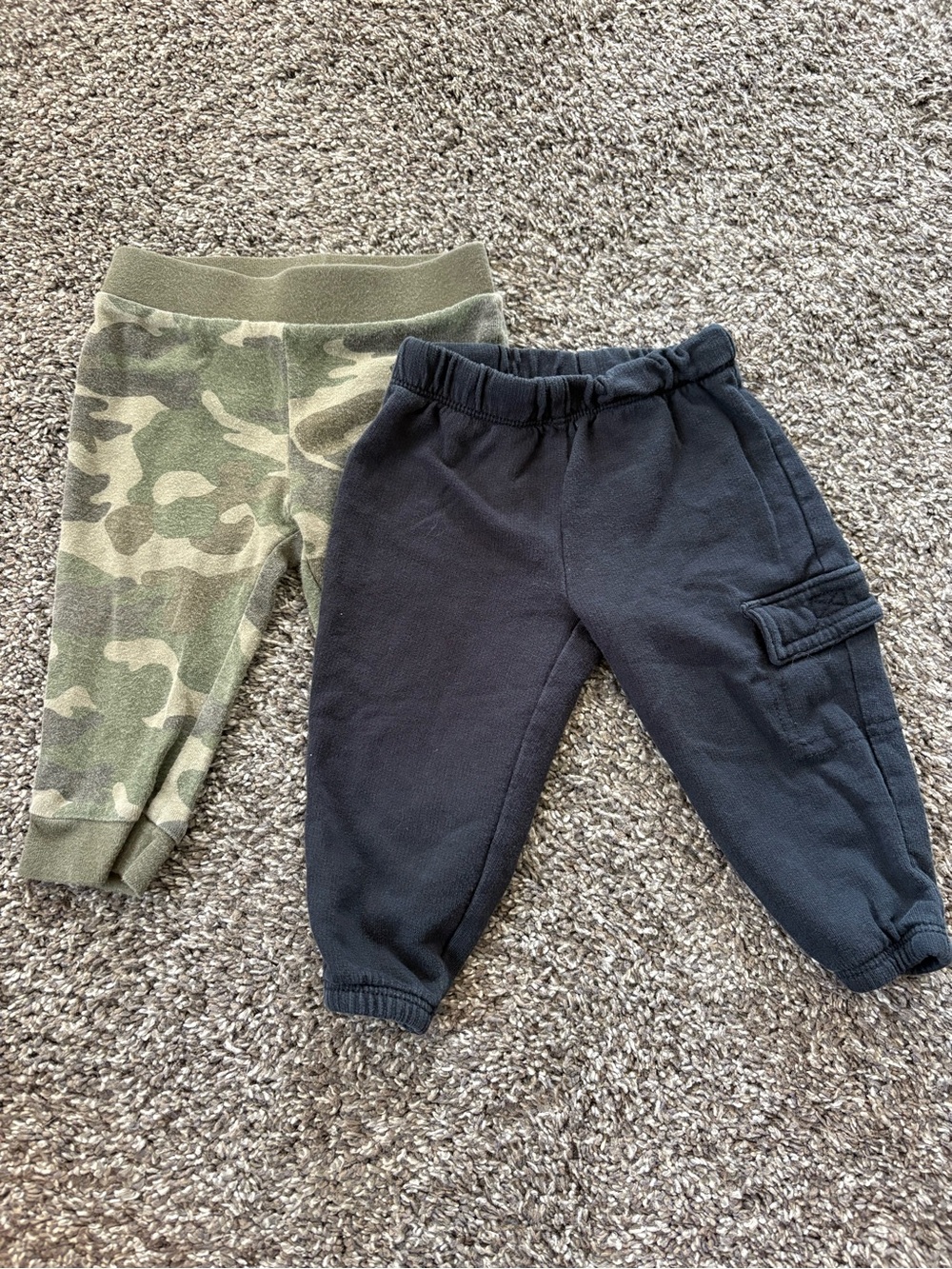 Old Navy / Carters Kids Sweatpants - Black & Green Camo